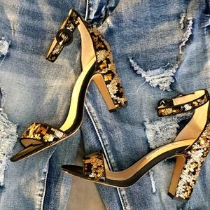 Nina cheetah print sequin sandals Size 6